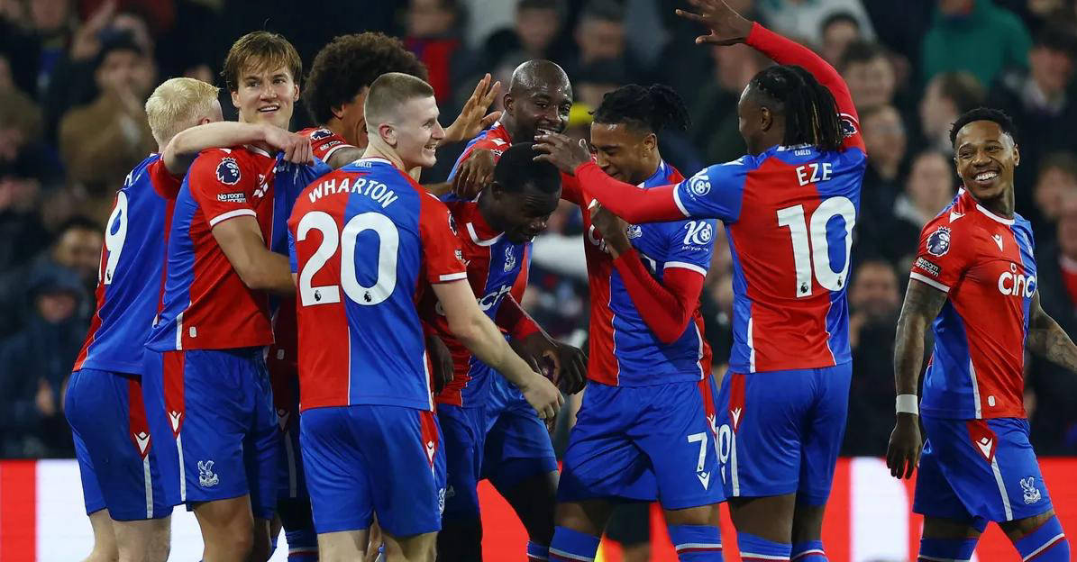 荷兰女国脚罗尔德公开谈论与女友恋情，两人曾因亲密照片受批评