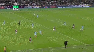 朗斯力压大巴黎，持续领跑法甲积分榜，萨热打造铁血球队